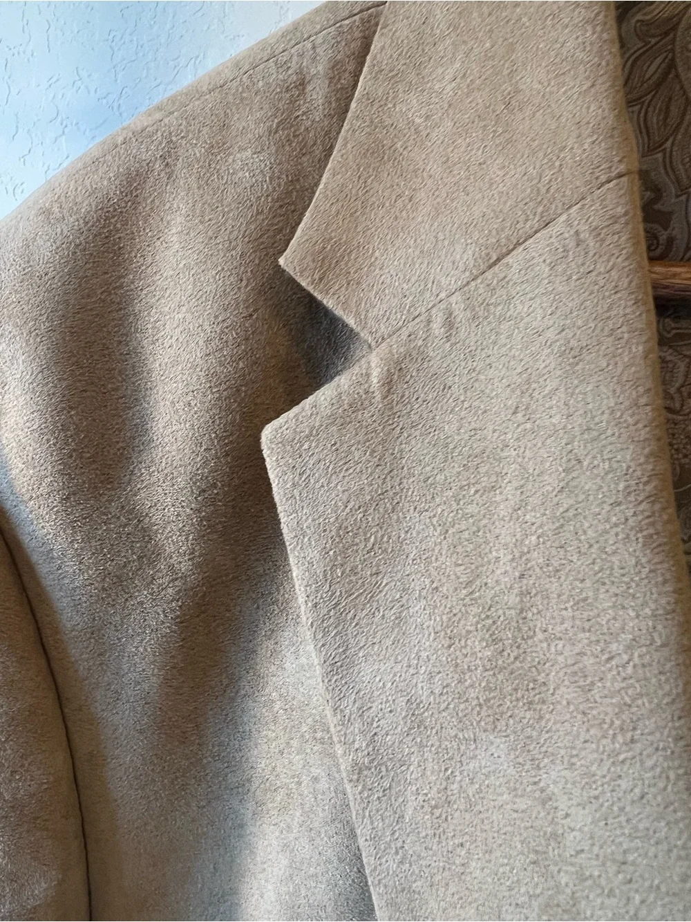 Chaps Faux Suede Blazer Mens Size 48L Camel Tan Paisley Lined Sport Coat